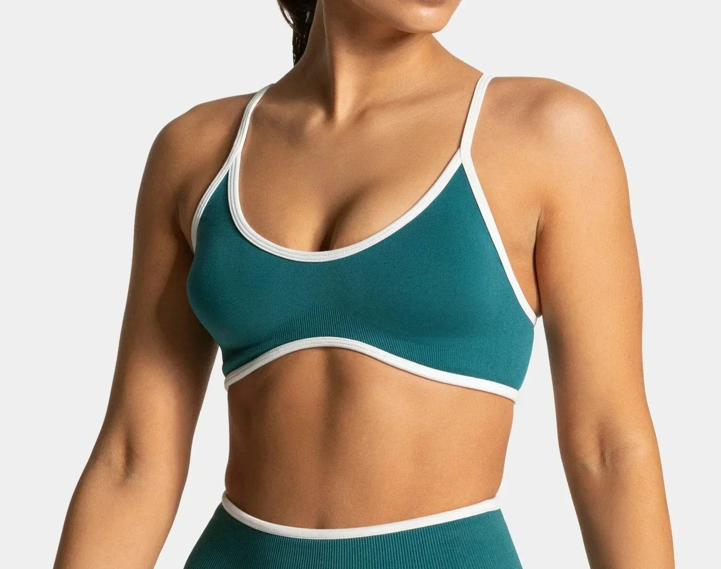 Sujetador deportivo de verano de color liso, sexy, sin espalda, de punto con tirantes