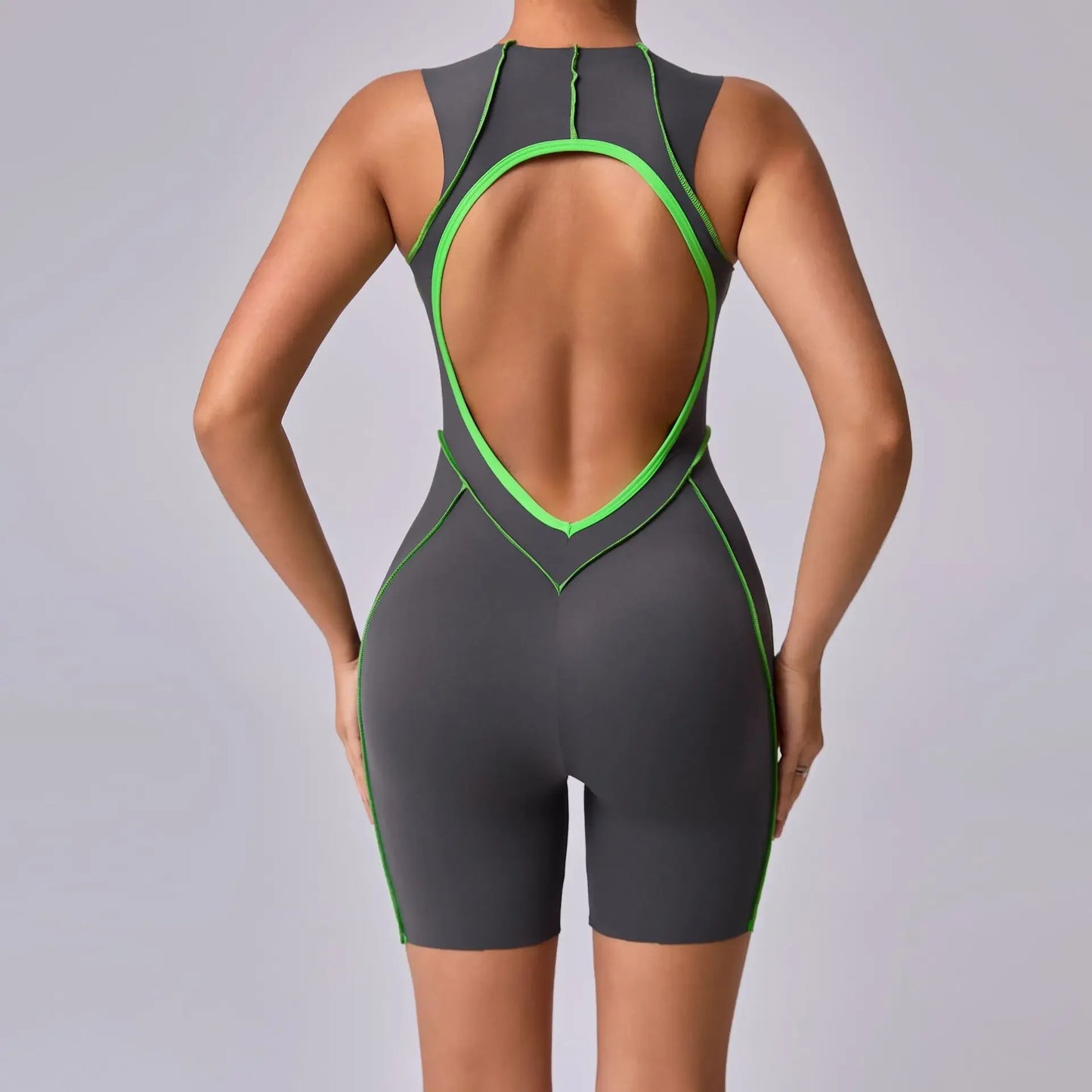 Mono de yoga sin costuras shorts, con línea de realce de cadera, sin espalda