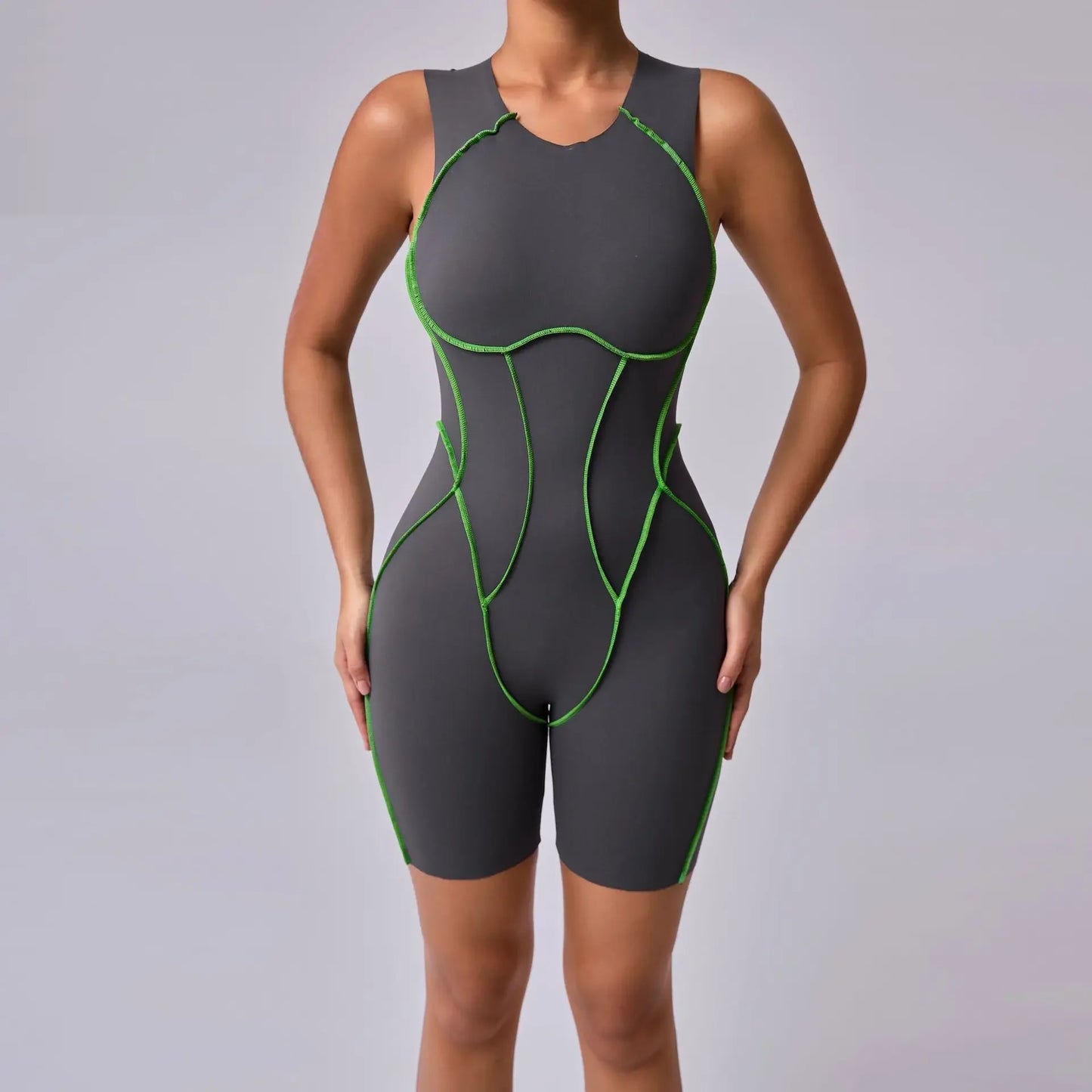 Mono de yoga sin costuras shorts, con línea de realce de cadera, sin espalda